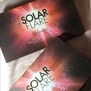 Bh cosmetics eyeshadow palette